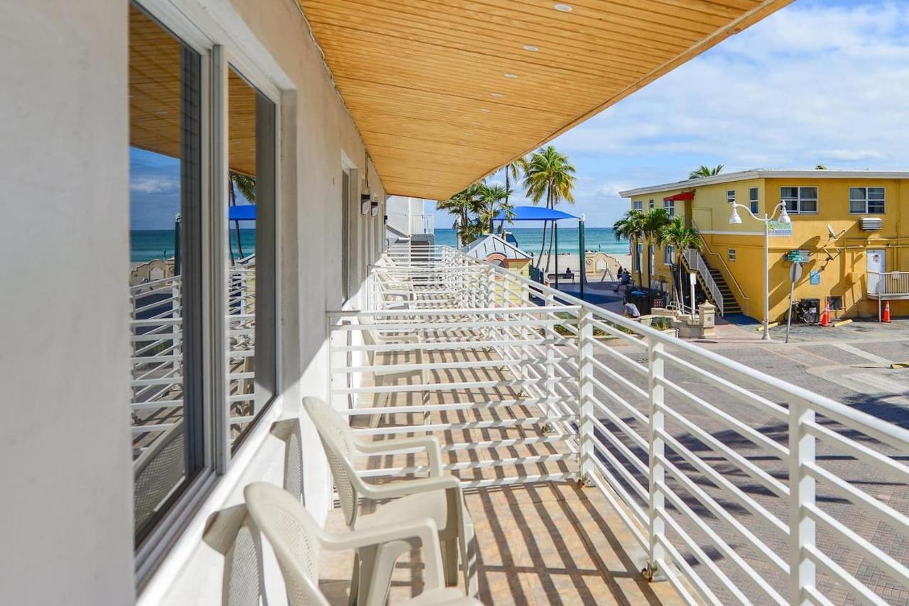 Fantastic 1 Bedroom With Pool Steps From The Beach #43 Hollywood Exteriör bild
