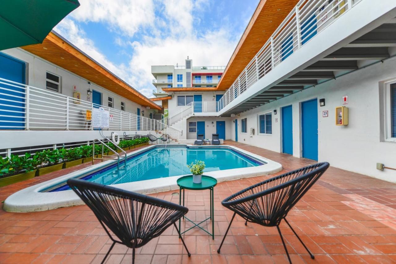 Fantastic 1 Bedroom With Pool Steps From The Beach #43 Hollywood Exteriör bild