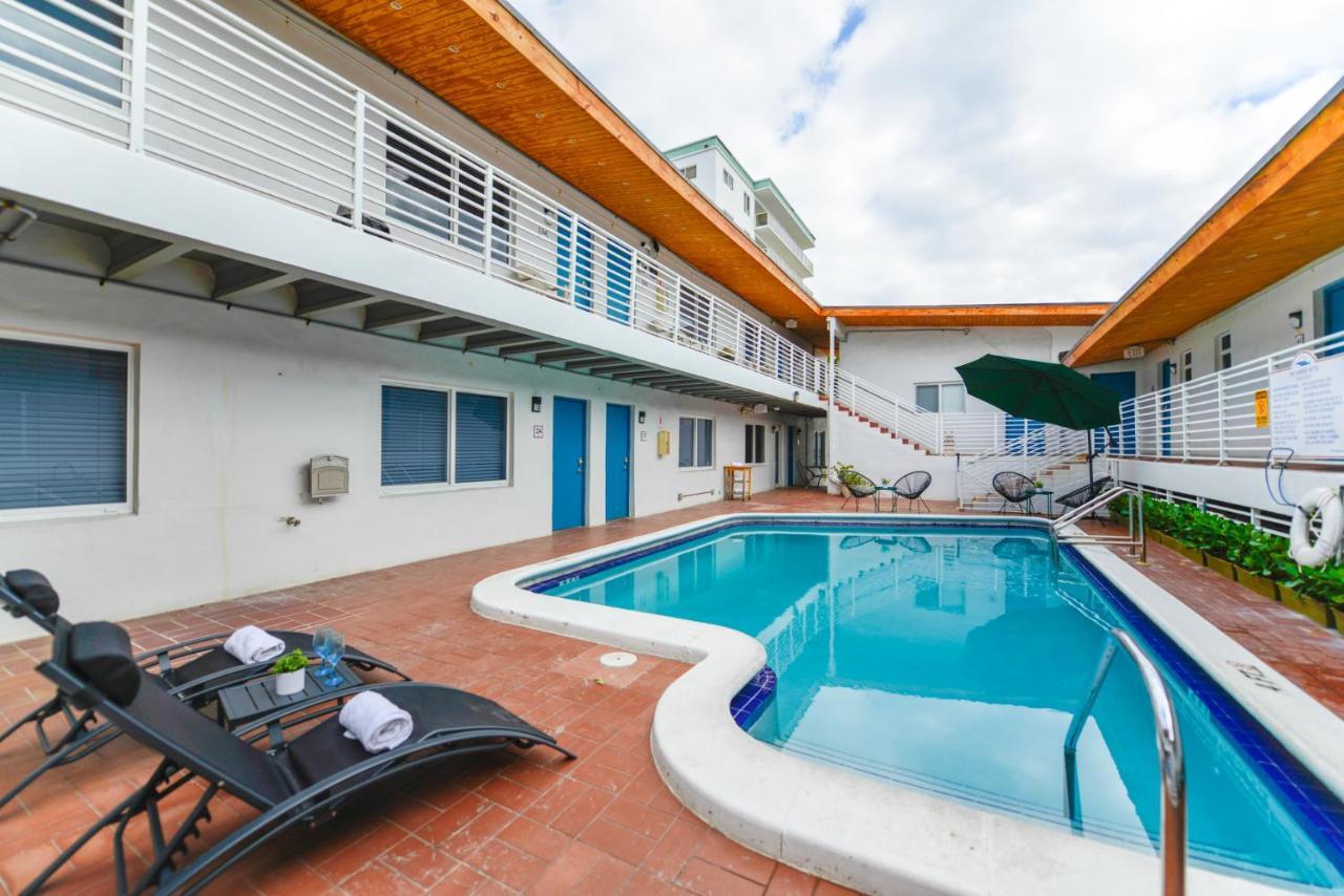 Fantastic 1 Bedroom With Pool Steps From The Beach #43 Hollywood Exteriör bild